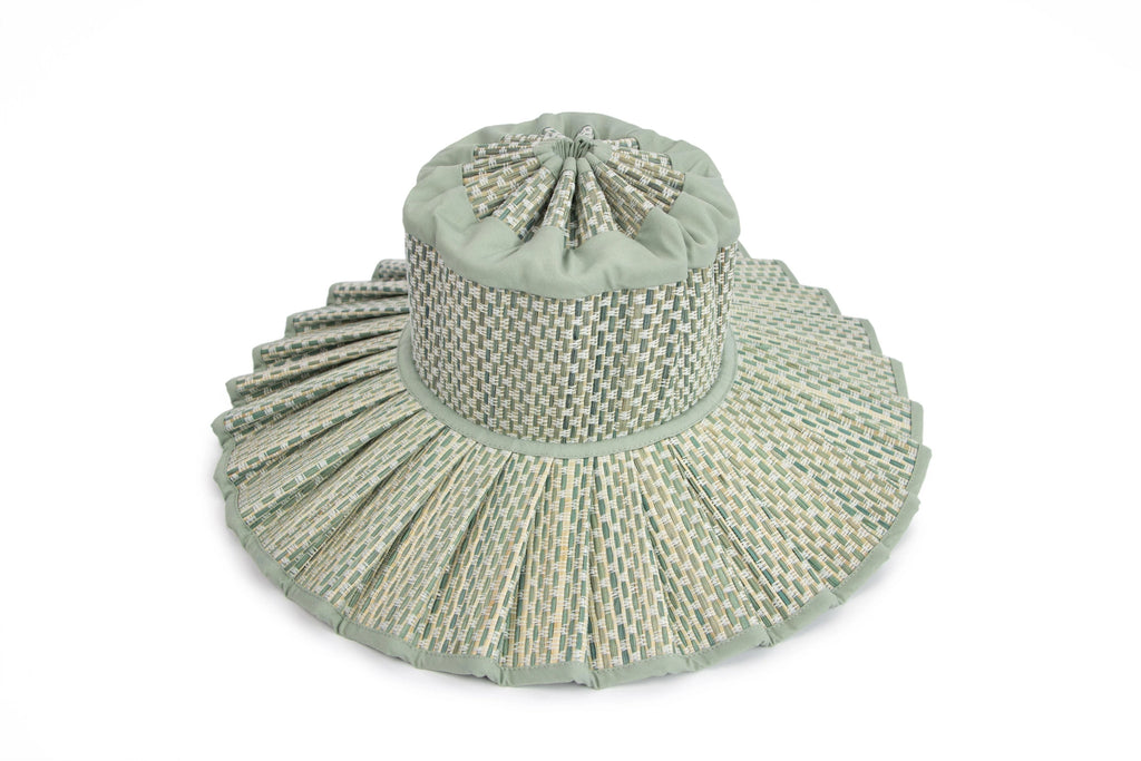 Fiji Capri Sun Hat, Midi Brim white background